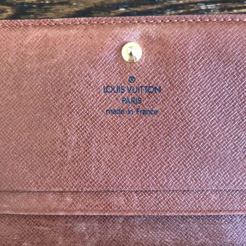 Vintage Louis Vuitton Tresor wallet - Picture 4 of 10